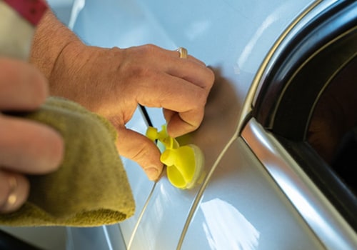 A Comprehensive Guide to Paintless Dent Repair: How to Choose a Reliable Auto Body Shop